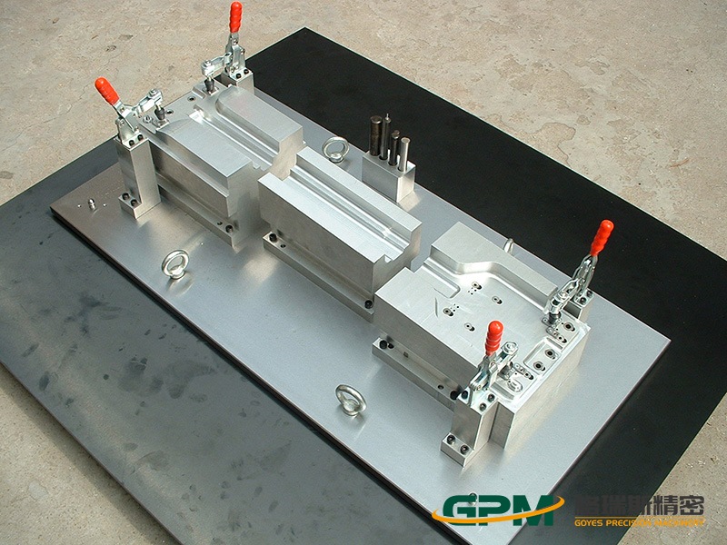 檢具03-800px.jpg